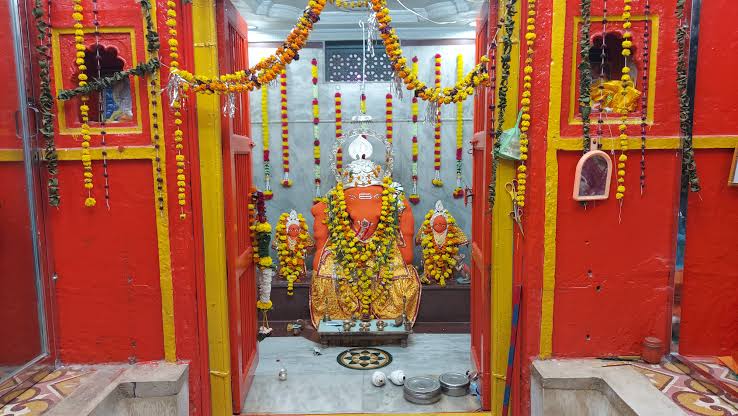 Chintamani Ganesh Temple, Kedar Ghat (चिंतामणि गणेश मंदिर)